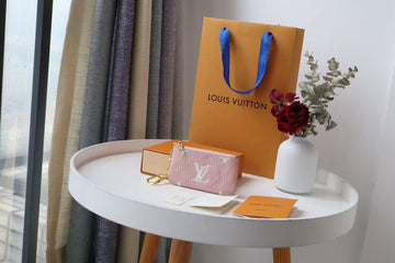 Makersluxe - LOV Wallets - 670