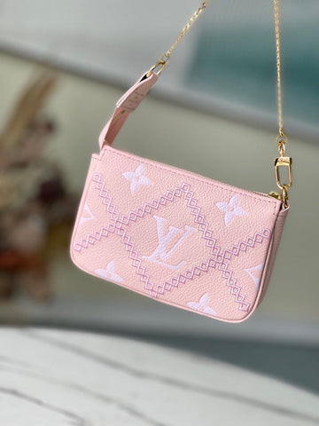 Makersluxe Lu-Vi bags - 5374