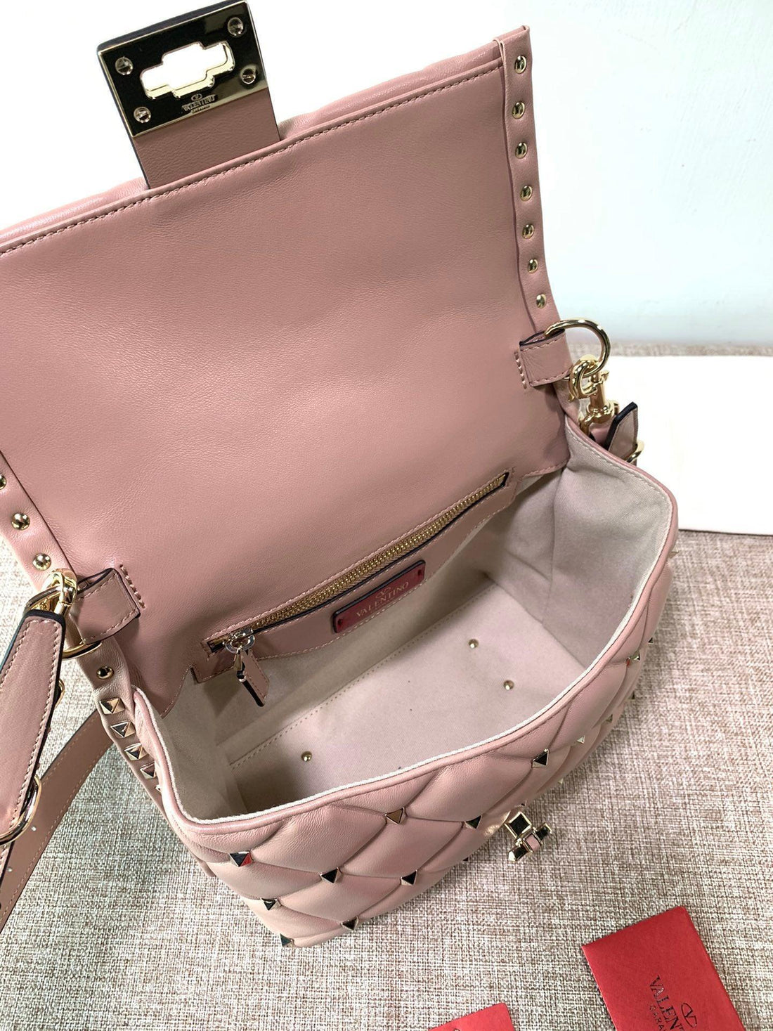 VLTN TOTE BAG 0055