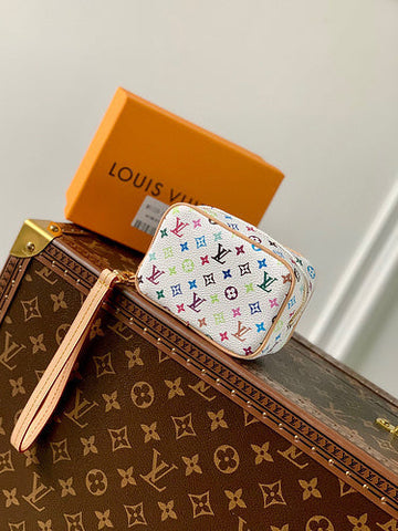 Makersluxe Lu-Vi bags - 3357