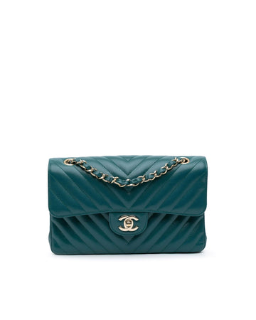 Small Classic Chevron Double Flap Quilted Leather Shoulder Bag