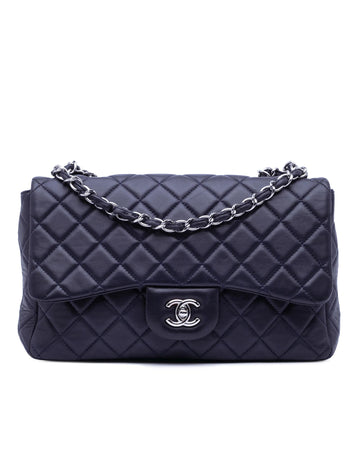 Jumbo Classic Lambskin Single Flap Shoulder Bag with Chain Straps