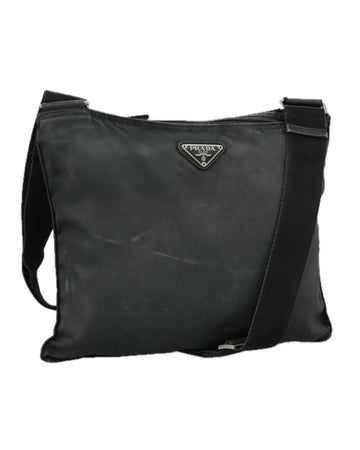 Nylon Shoulder Bag Zip Closure