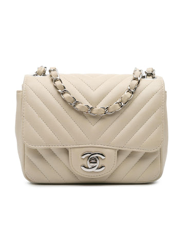 Mini Chevron Classic Flap Quilted Lambskin Bag with Chain Strap
