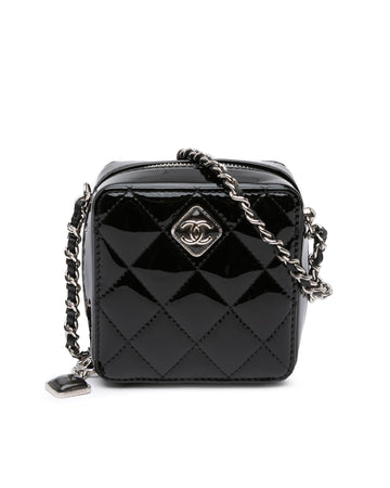 Quilted Patent Diamond Resin Clutch With Chain