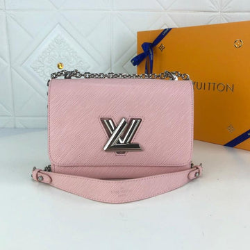 Makersluxe - Twist Handbag With Chain Pink