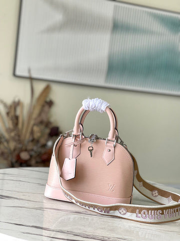 Makersluxe Lu-Vi bags - 4917