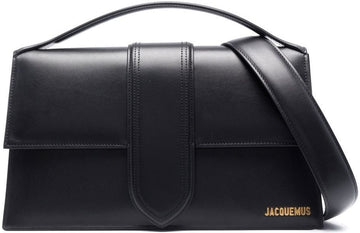 LEATHER LOGO FLAP BAG.