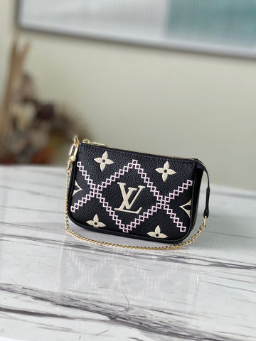 Makersluxe Lu-Vi bags - 5386