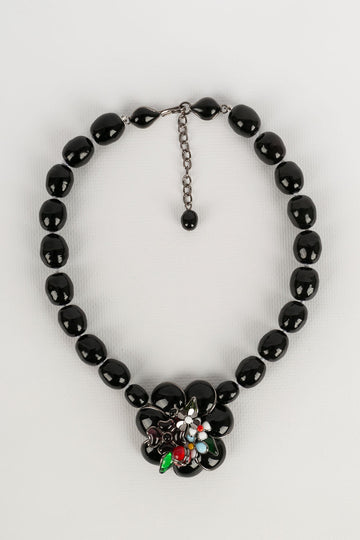 Collier Augustine