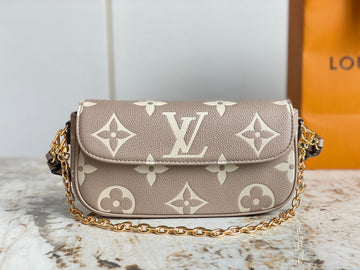 makersluxe - LOV Bags - 934