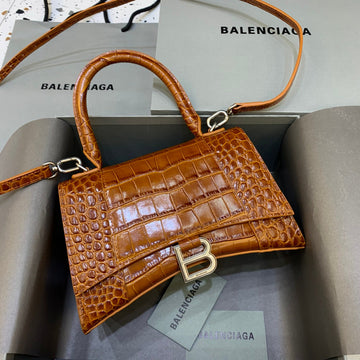 Makersluxes - Latest - 3192