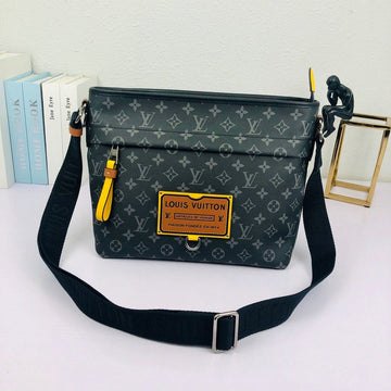 Makersluxe - LOV Men Bags - 247