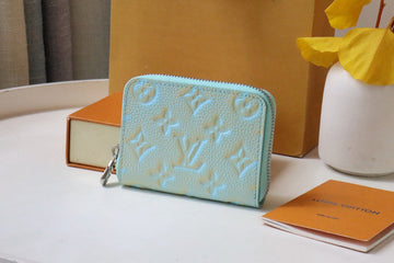 Makersluxe LOV Wallets - 486