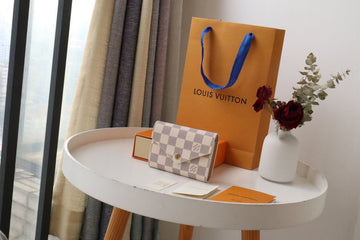 Makersluxe - LOV Wallets - 688