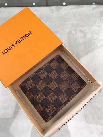 LOV - Makersluxes - 2702