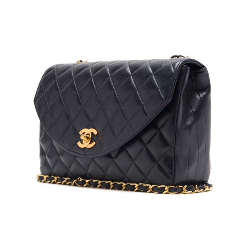 Chanel Matrasse Turn-Lock Round Flap Chain Shoulder  Black  Shoulder Bag  Bag Ladies Bag Hybrid ? Delivery? Netherlands Online