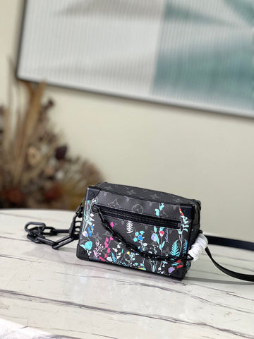 Makersluxe Lu-Vi bags - 4464