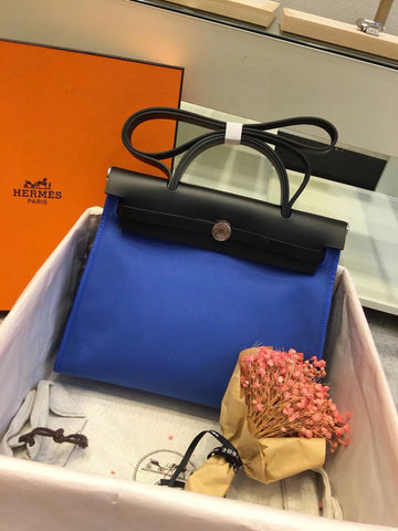 Makersluxe - HMS Bags - 1967