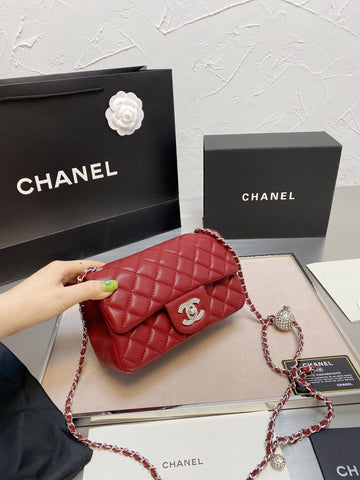 Designer bags by Chanel 052