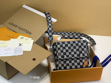 Makersluxe Bags - LOV Bags - 2399