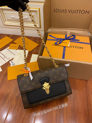 makersluxe - LOV Bags - 974