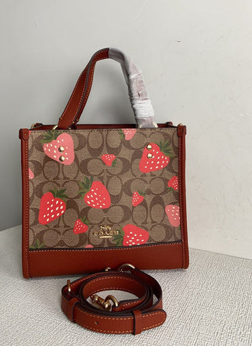 Makersluxe CAH Bags - 206