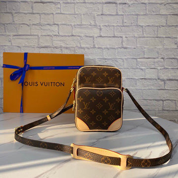 Makersluxe Lu-Vi bags - 3735