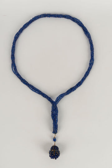 Collier en verre ancien