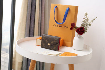 Makersluxe - LOV Wallets - 689