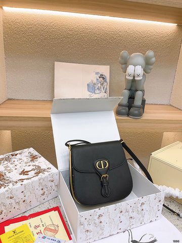 Makersluxe - DOR2 Bags - 006