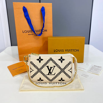 Makersluxe - LOV Wallets - 714