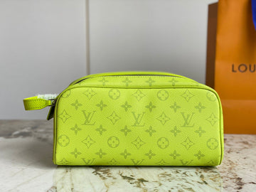 makersluxe - LOV Bags - 940