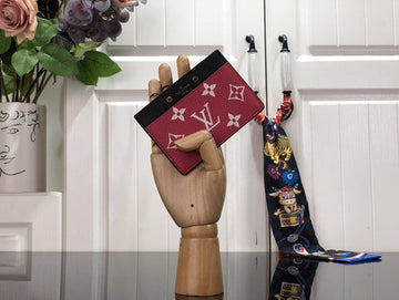 Makersluxe Lu-Vi bags - 2950