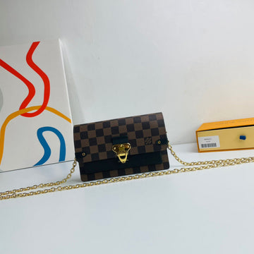 Makersluxe - LOV Wallets - 649