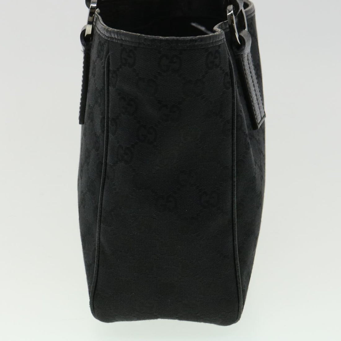 GUCCI GG Canvas Shoulder Bag Black 33263