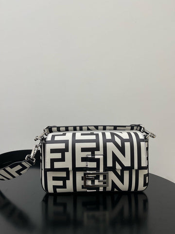 Makersluxe - FDE Women Bags - 017