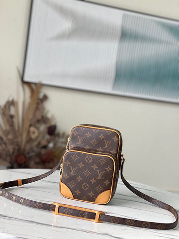 Makersluxe Lu-Vi bags - 4486