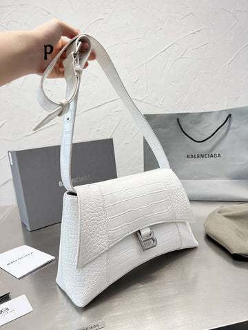 Makersluxe - BGA2 Bags - 039