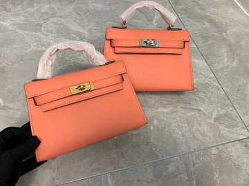 Makersluxe - HMS Bags - 1945