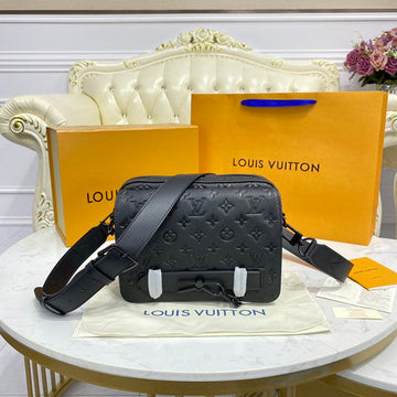 Makersluxe Lu-Vi bags - 2556