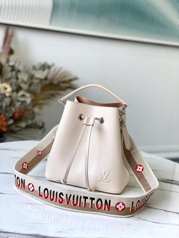 LOV - Makersluxes - 2389