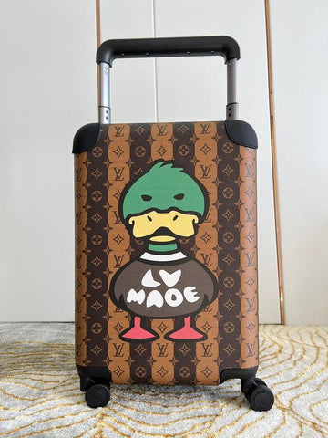 BFWD - LOV Bags - 2015