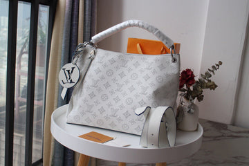 Makersluxes - Latest - 2058