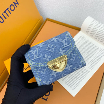 LV Victorine Wallet