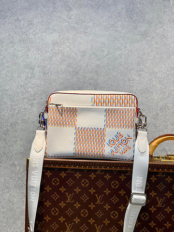 Makersluxe Lu-Vi bags - 2569
