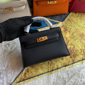 Makersluxe - HMS Bags - 1869