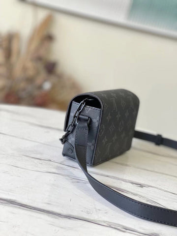 Makersluxe - LOV Men Bags - 120