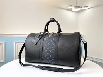 LOV - Makersluxes - 1089