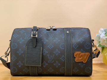 BFWD - LOV Bags - 1625
